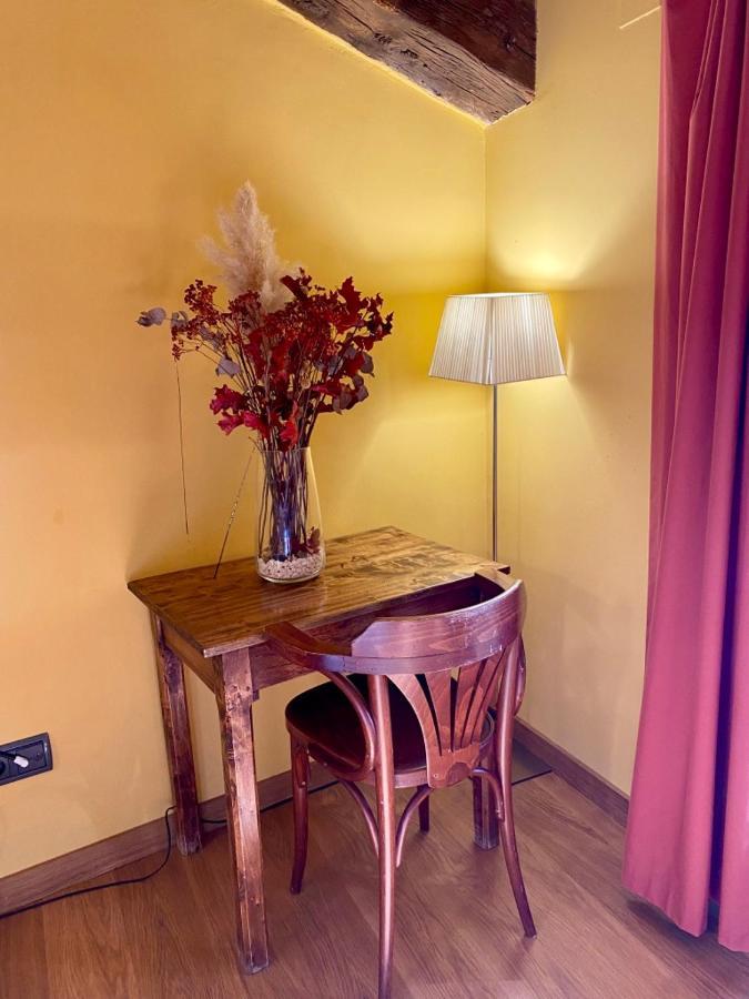 Campalans Hotel Rural Bungalows Mobilhomes Borreda Экстерьер фото