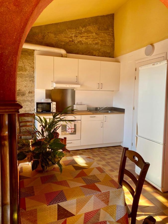 Campalans Hotel Rural Bungalows Mobilhomes Borreda Экстерьер фото