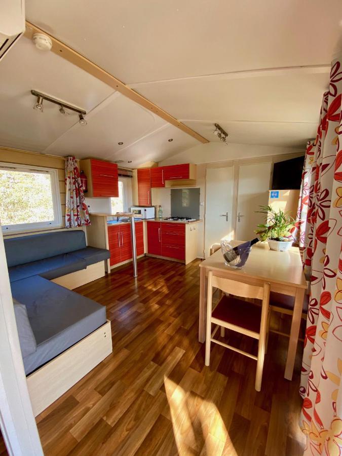 Campalans Hotel Rural Bungalows Mobilhomes Borreda Экстерьер фото
